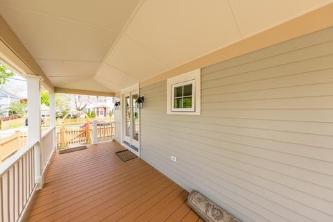 12 Maple Ave, Fairhaven, MA 02719 photo 5