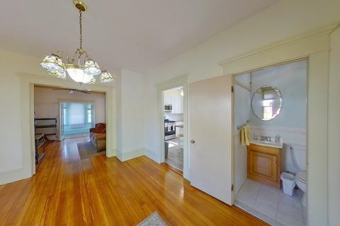 12 Maple Ave, Fairhaven, MA 02719 photo 13