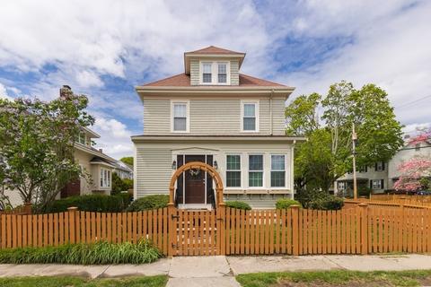 12 Maple Ave, Fairhaven, MA 02719 photo 1