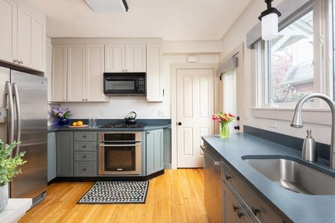 6 Jenness Rd, Brookline, MA 02446 photo 11