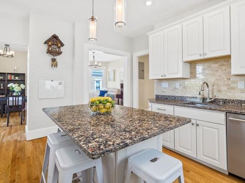 60 Aspinwall Ave #3, Brookline, MA 02445 photo 2