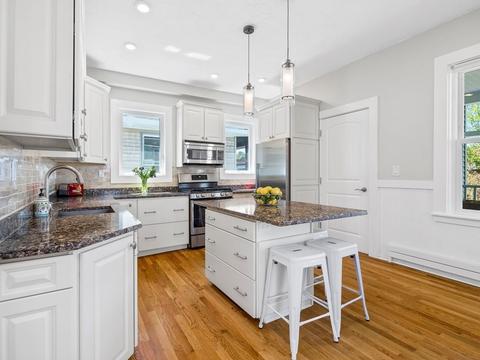 60 Aspinwall Ave #3, Brookline, MA 02445 photo 3