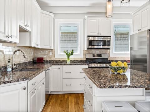 60 Aspinwall Ave #3, Brookline, MA 02445 photo 4