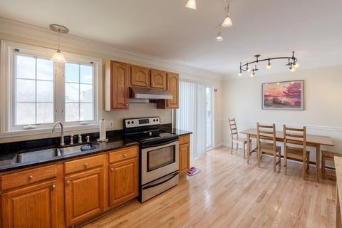 10 Pullman Ave #3, Attleboro, MA 02703 photo 4