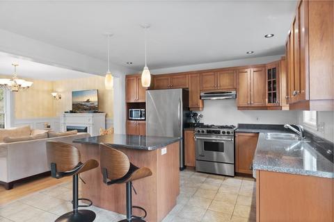 4 Belmont Pl, Everett, MA 02149 photo 7