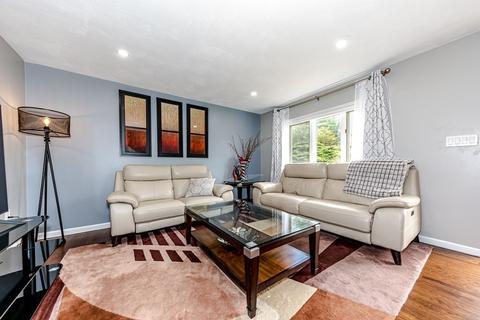 23 Deer Path #3, Maynard, MA 01754 photo 8