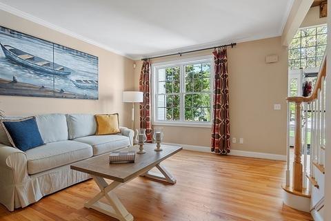 1 Stacys Way, Acton, MA 01720 photo 8