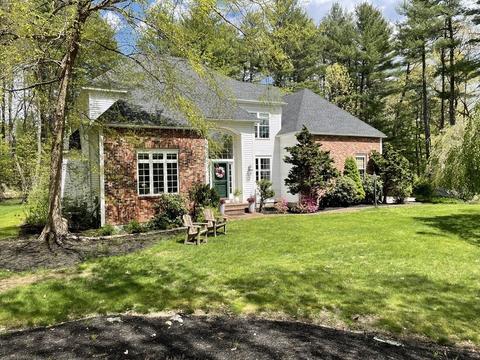 1 Stacys Way, Acton, MA 01720 photo 1