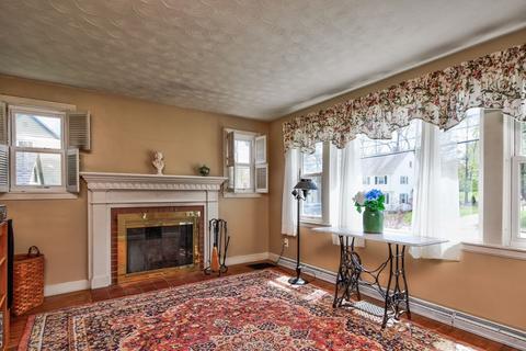 32 Bailey St, Worcester, MA 01602 photo 3