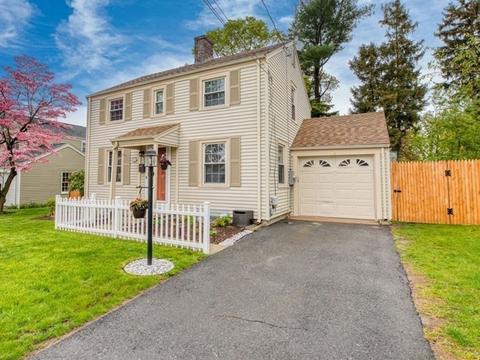 127 Harmon Ave, Springfield, MA 01118 photo 2