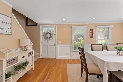 34 Eames St, North Reading, MA 01864 photo 3