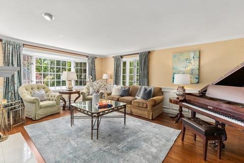 27 Dean Rd, Weston, MA 02493 photo 19