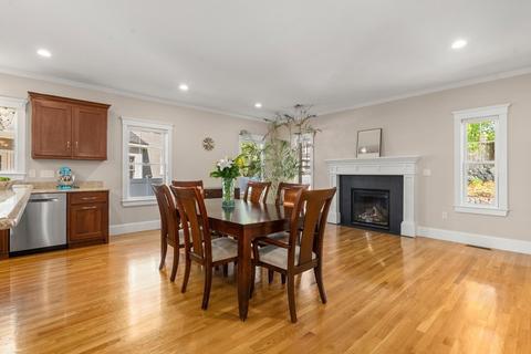 439 Appleton St, Arlington, MA 02476 photo 7