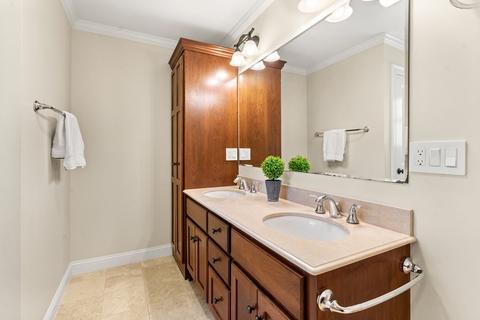 439 Appleton St, Arlington, MA 02476 photo 11