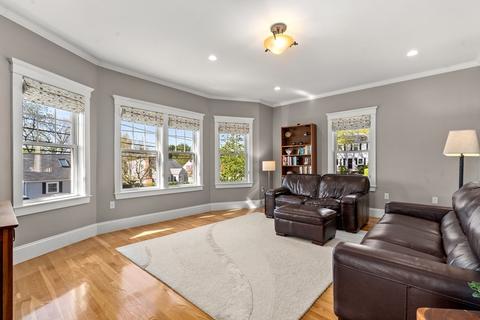 439 Appleton St, Arlington, MA 02476 photo 3