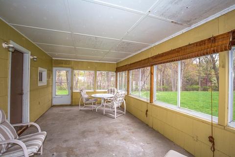 67 Plumtree Cir, Springfield, MA 01118 photo 22