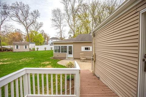 67 Plumtree Cir, Springfield, MA 01118 photo 24