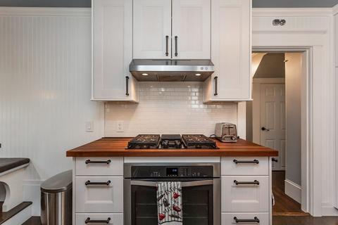 355 Rochester St, Fall River, MA 02720 photo 20