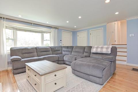 172 Pleasant St, Millis, MA 02054 photo 6