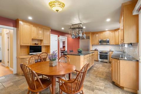 21 Sterling Rd, Needham, MA 02492 photo 5