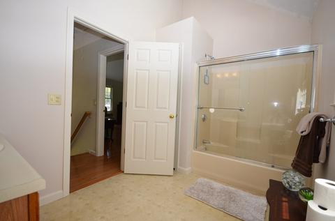 68 Highland View Dr, Sutton, MA 01590 photo 15