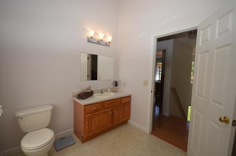 68 Highland View Dr, Sutton, MA 01590 photo 16