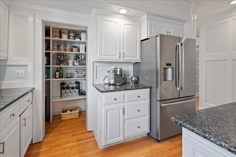 5 Huckleberry Hill Ln, Hingham, MA 02043 photo 12