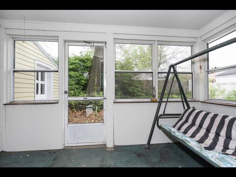 51 Oregon St, Springfield, MA 01118 photo 10