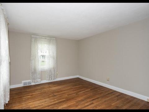 51 Oregon St, Springfield, MA 01118 photo 15