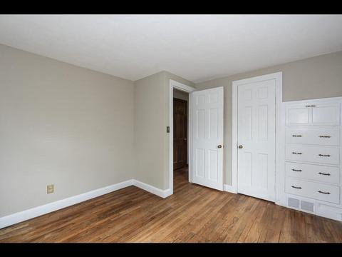 51 Oregon St, Springfield, MA 01118 photo 14