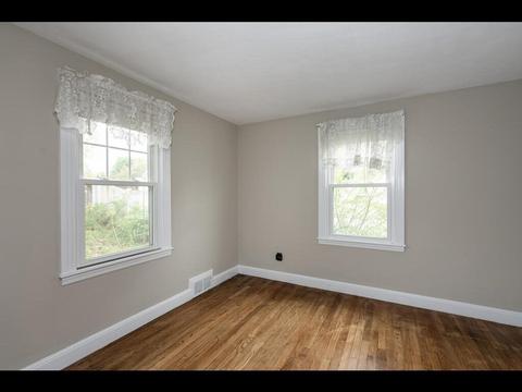 51 Oregon St, Springfield, MA 01118 photo 13