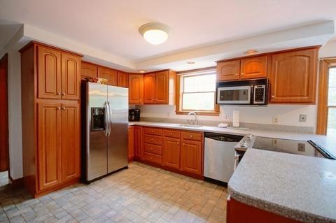 25 Prospect St, Georgetown, MA 01833 photo 13