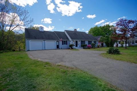 25 Prospect St, Georgetown, MA 01833 photo 3