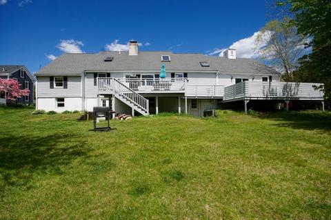 25 Prospect St, Georgetown, MA 01833 photo 5