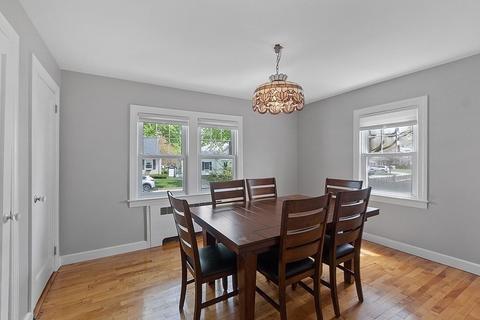 20 Acushnet Ave, Worcester, MA 01606 photo 10