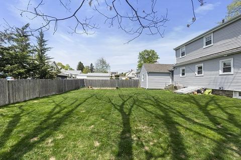 20 Acushnet Ave, Worcester, MA 01606 photo 31