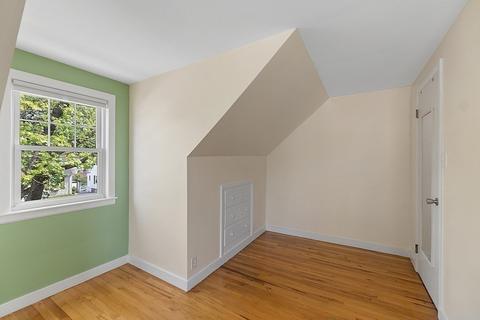 20 Acushnet Ave, Worcester, MA 01606 photo 26
