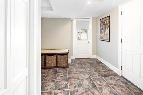 37 Hersey St, Hingham, MA 02043 photo 38