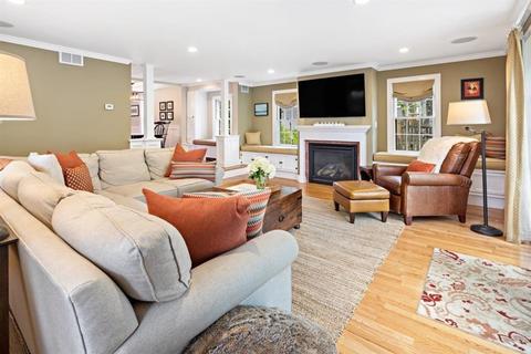 37 Hersey St, Hingham, MA 02043 photo 14
