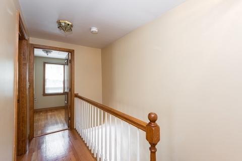 548 E 3rd St, Boston, MA 02127 photo 16