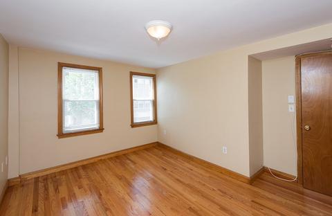 548 E 3rd St, Boston, MA 02127 photo 17
