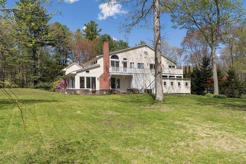48 Claybrook Rd, Dover, MA 02030 photo 3
