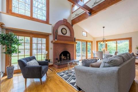 48 Claybrook Rd, Dover, MA 02030 photo 5