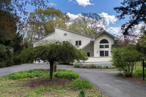 48 Claybrook Rd, Dover, MA 02030 photo 2