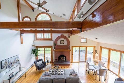 48 Claybrook Rd, Dover, MA 02030 photo 4