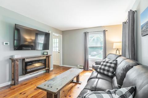 21 Garfield St, Maynard, MA 01754 photo 6