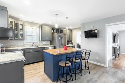 21 Garfield St, Maynard, MA 01754 photo 8