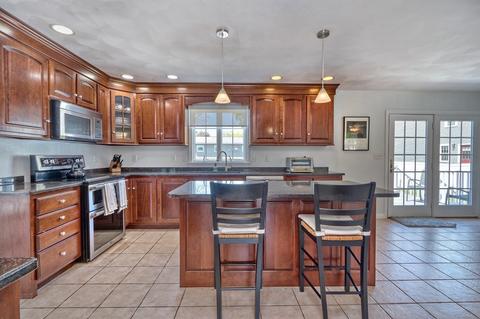 38 Sturges Rd, Reading, MA 01867 photo 9