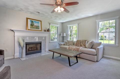 38 Sturges Rd, Reading, MA 01867 photo 5