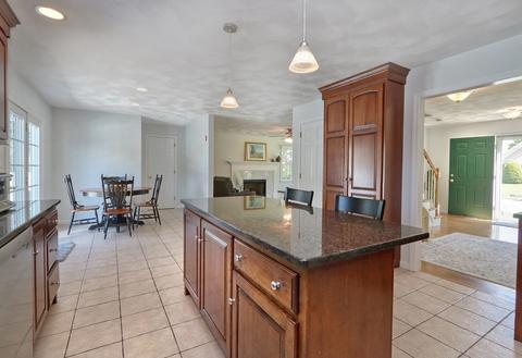 38 Sturges Rd, Reading, MA 01867 photo 11